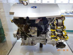 『第４世代プリウス』HEVエンジンユニットカットモデル